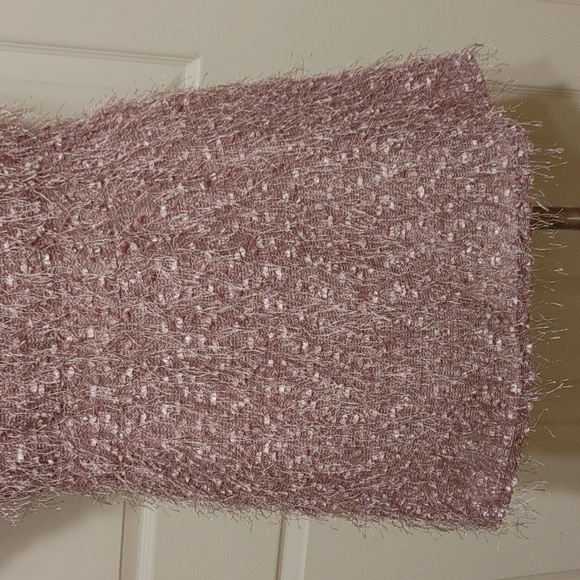 🛳️ Isle Top - Picture 3 of 16